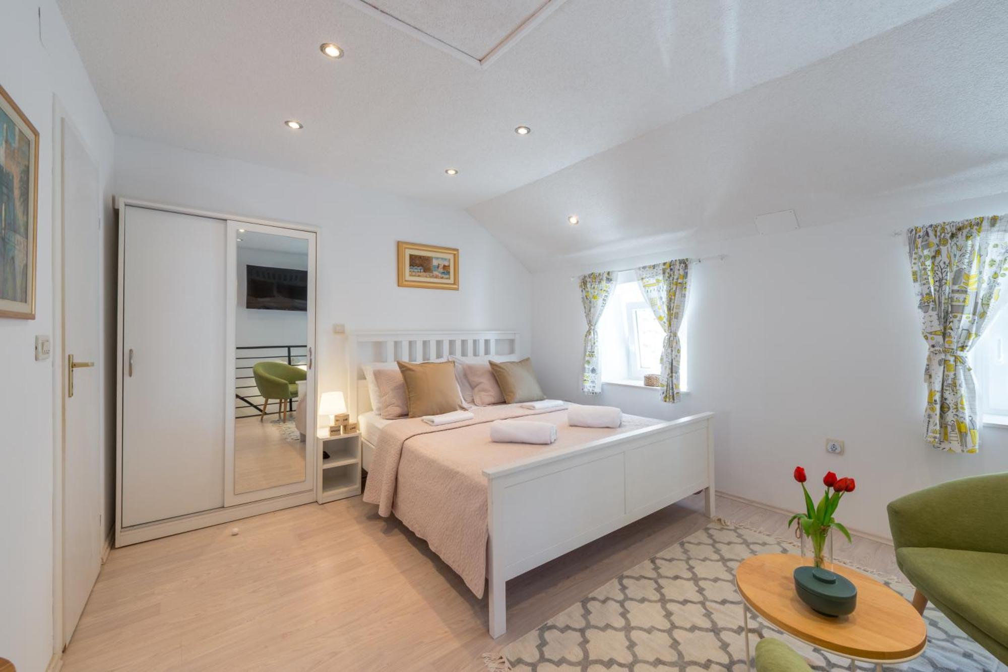 Apartments Bobo Дубровник Екстериор снимка